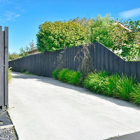 Dickens St - Christchurch Holiday Homes Exteriér fotografie