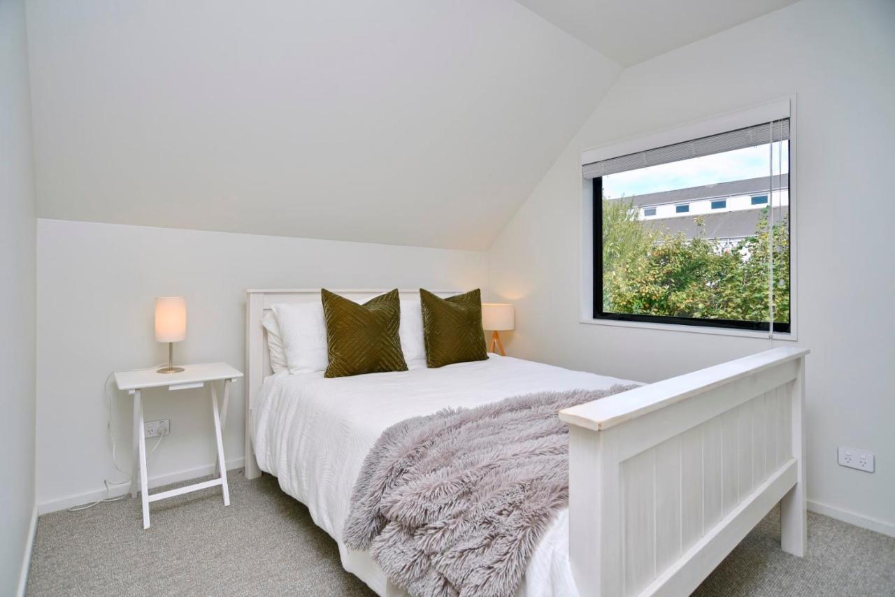 Dickens St - Christchurch Holiday Homes Exteriér fotografie